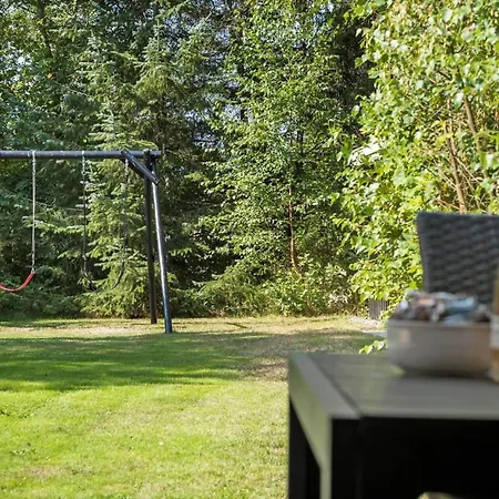 Oh277-hadsund-ved-havet-4 *