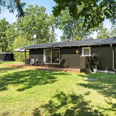 Oh277-hadsund-ved-havet-4 *